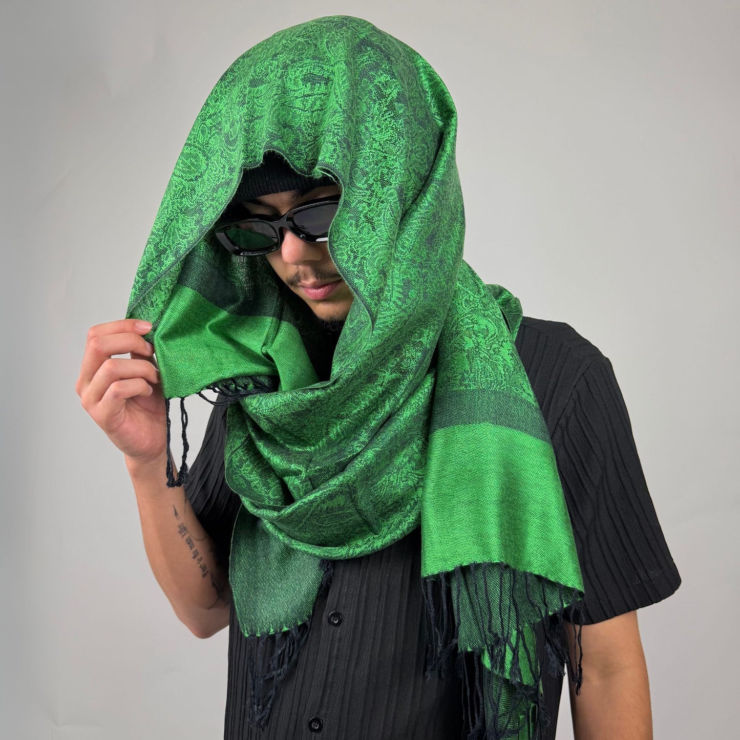 Cosmic Radiation Rave Pashmina