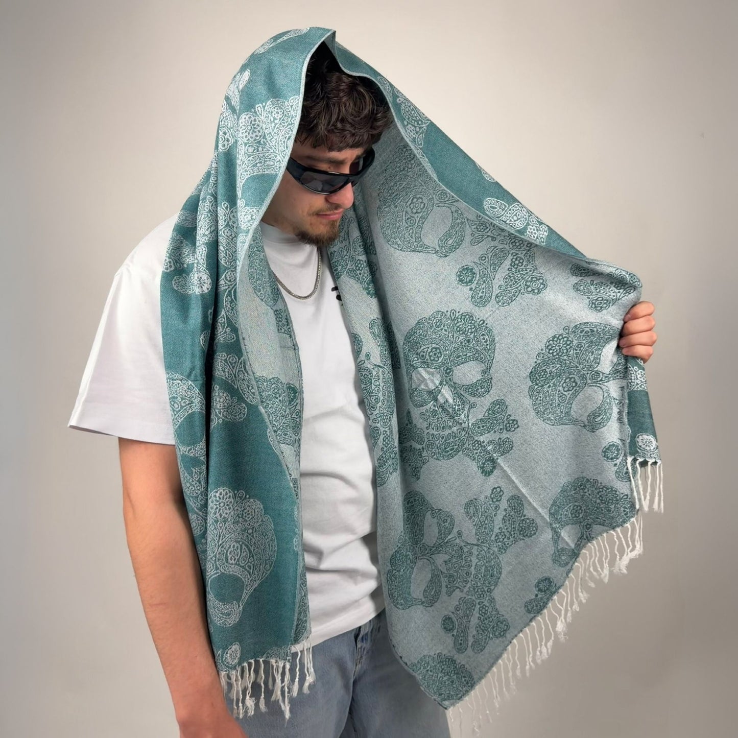 Skull Rave Pashmina